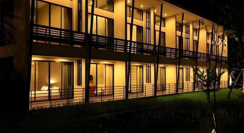 Lumphawa Amphawa Resort Samut Songkhram Экстерьер фото